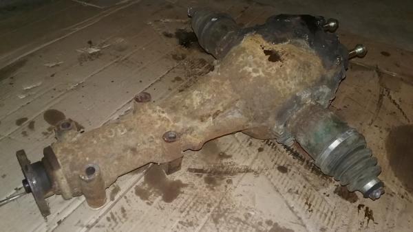 97 Outback Rear Diff. - Before